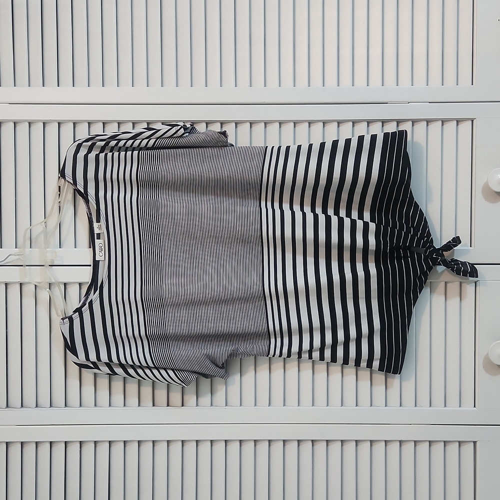 Cato Black and White Womens Top